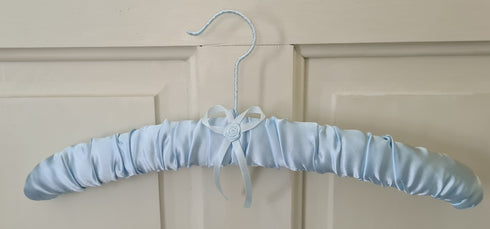 Powder Blue Satin Padded Hanger Tuttabankem