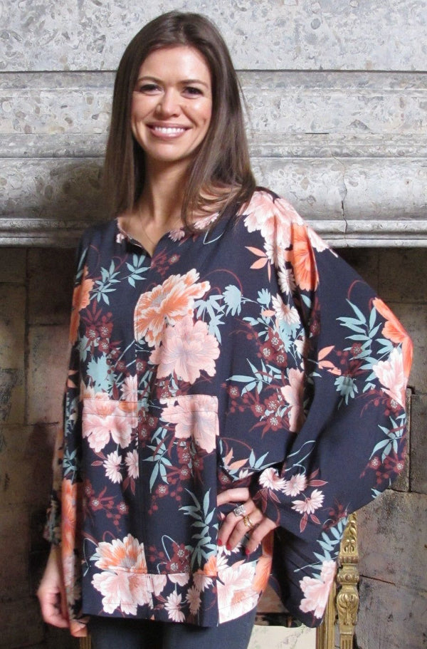 Cassandra Top Navy Tuttabankem